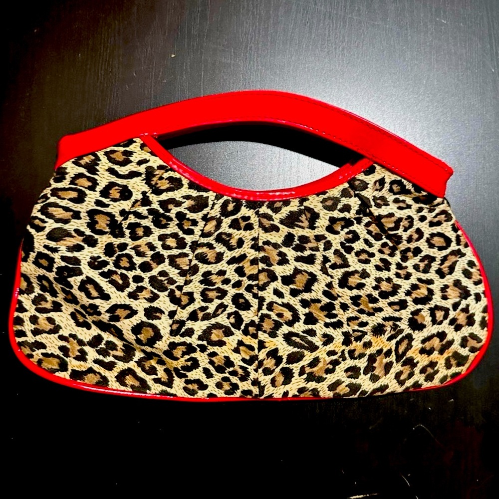 Red Chettah Clutch